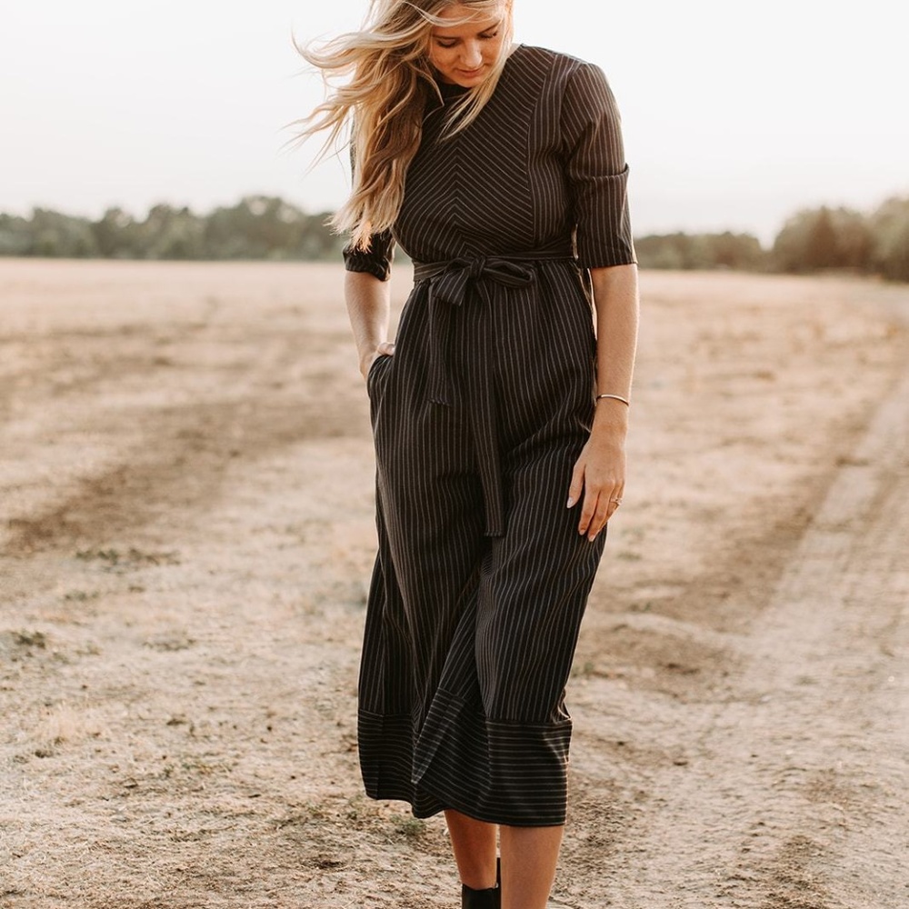 Piper & Scoot Victoria Tie Jumpsuit in Slate